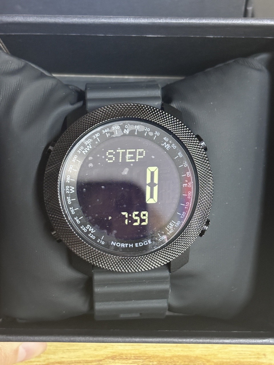 남성용 디지털 시계 노스 엣지 데저트 아웃도어 스포츠  - Altimeter Compass Watch 리뷰 및 가격